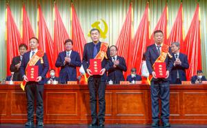 劉廷國董事長被授予“新鄉市優秀民營企業家”